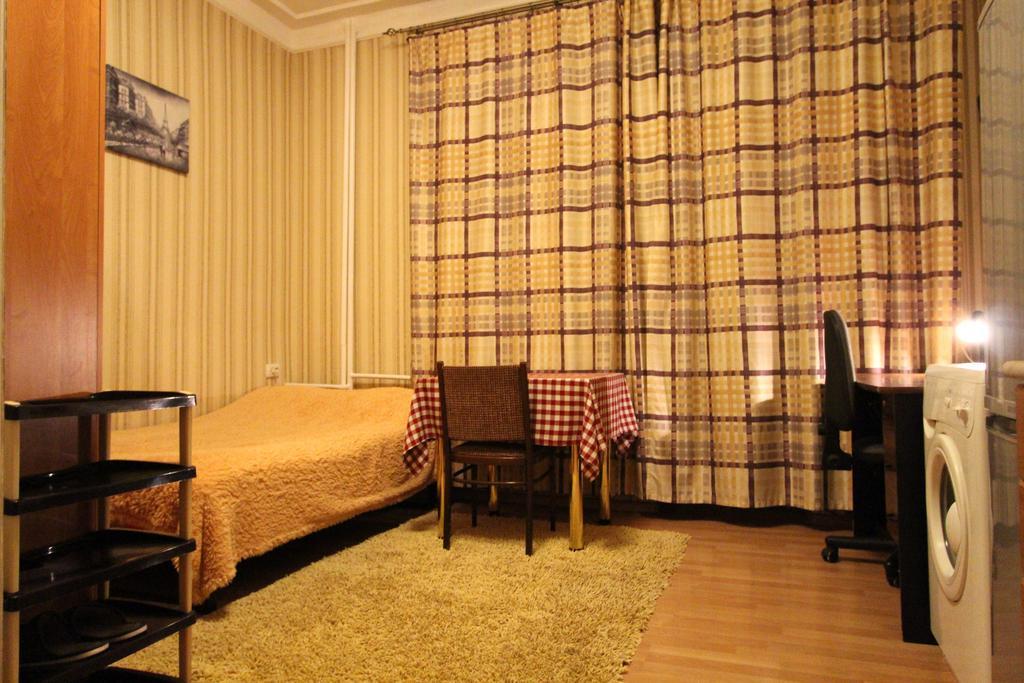 Nadezhda Apartments On Kabanbay Batyr 122 アルマトイ 部屋 写真